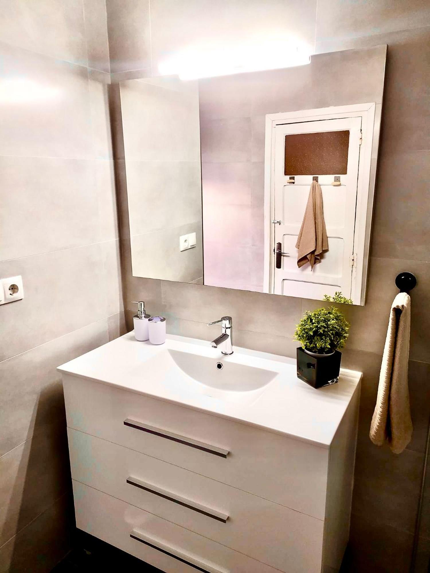 Amplio Apartamento Con Dos Patios Gijón Zewnętrze zdjęcie
