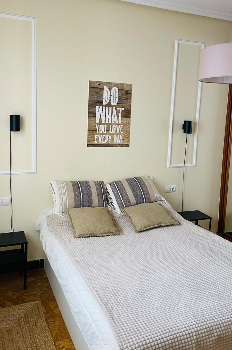 Amplio Apartamento Con Dos Patios Gijón Zewnętrze zdjęcie